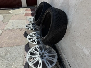 Vand jenti Audi A8 cu cauciucuri de iarna ! Dot 2022 