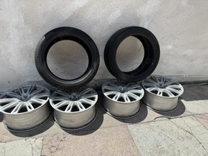 Vand jenti Audi A8 cu cauciucuri de iarna ! Dot 2022  - imagine 3