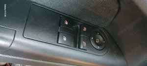 Vind Opel euro 5, fabricație august 2012, benzina  - imagine 5