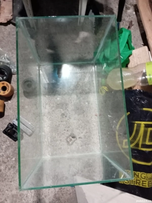 Acvariu ptr pești  - imagine 2