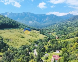  TEREN Izvoru Muntelui, langa orasul BICAZ