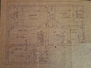 vand schimb cu 1, 2 cam. parter - apartament 4 cam, et.3, ultracentral Bucecea, 68.900 euro neg.