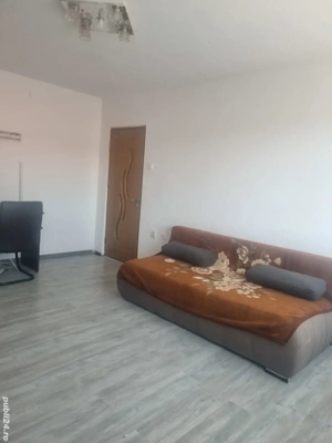 Apartament 2 camere nedecomandat   50 mp   Etaj 4   Șarpantă la scară   Priveliște Munții Părâng  - imagine 4 Apartament 2 camere nedecomandat   50 mp   Etaj 4   Șarpantă la scară   Priveliște Munții Părâng  - imagine 4