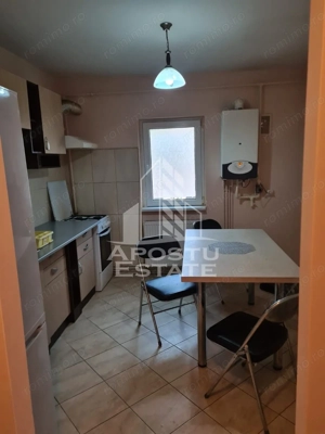 Apartament cu 2 camere in zona Complexului, centrala termica, etajul 2 - imagine 3
