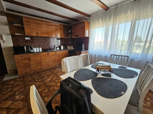 Apartament pe 2 niveluri! Renovat recent. Disponibil imediat! - imagine 2