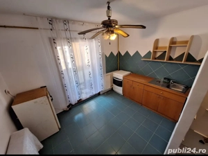 3 camere zona Ostroveni bloc tip A - imagine 3