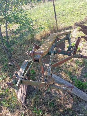 Vand 2 pluguri tractor - imagine 5 Vand 2 pluguri tractor - imagine 5