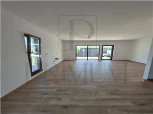 Duplex deosebit - zona excelenta- spatii generoase - structura metalica - comision 0% - imagine 7