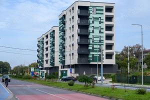 Inchiriez apartament 4 camere,faleza nord,zona Pescarie,Bd Mamaia 294B - imagine 2