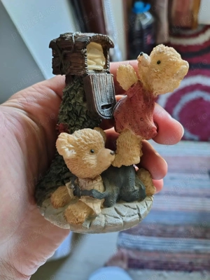Statueta ursuleti Vintage Hand Painted 'Dezine' Teddy Bears and Cart Figurine