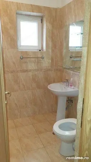 Apartament cu 2 camere in zona Calea Buziasului - imagine 4