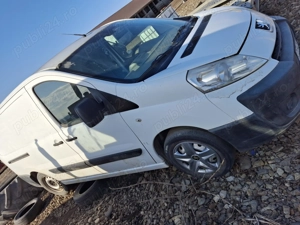 Vând Peugeot expertt