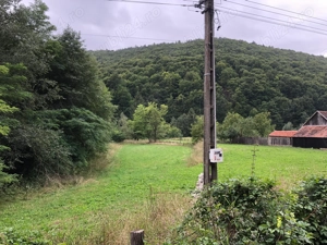 Proprietar vând teren intravilan in localitatea Dobarlau, cu utilitati - imagine 2