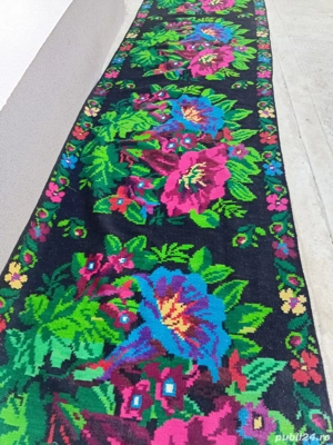 covoare traditionale vechi.