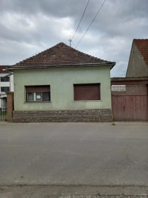 Casa de vanzare la Baraolt, zona centrala - imagine 3