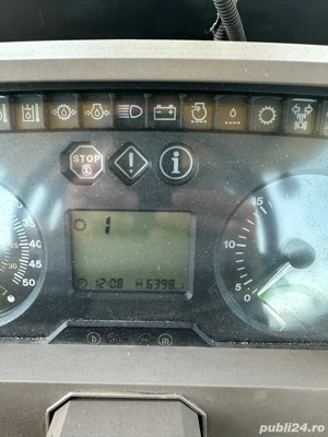 John Deere 5100R - imagine 3