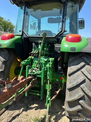 John Deere 5100R - imagine 7