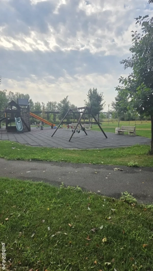 apartament 3 camere de inchiriat pentru uz comercial,  eventual si familii - imagine 2 apartament 3 camere de inchiriat pentru uz comercial,  eventual si familii - imagine 2