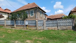 Casă şi grădină de vânzare în Dumbrava, com. Unirea, jud. Alba  Preț 60 000