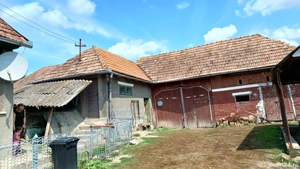 Casă şi grădină de vânzare în Dumbrava, com. Unirea, jud. Alba  Preț 60 000   - imagine 3