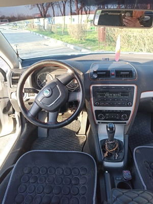 De vânzare Skoda octavia model 2012 - imagine 9 De vânzare Skoda octavia model 2012 - imagine 9