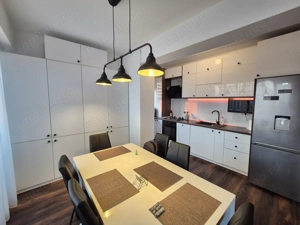 Penthouse 104,97 mp + 192,81 mp terase - piata Sudului - imagine 8