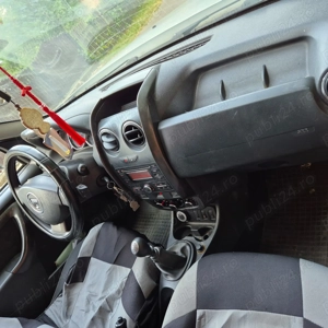 Dacia Duster 1.5 ,4x4,4x2  - imagine 6