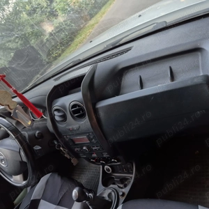 Dacia Duster 1.5 ,4x4,4x2  - imagine 4