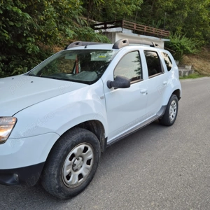 Dacia Duster 1.5 ,4x4,4x2  - imagine 7