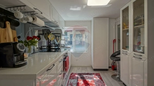 Casă / Vilă Săsească cu 6 camere de vânzare in Vulcan, Brasov - imagine 8