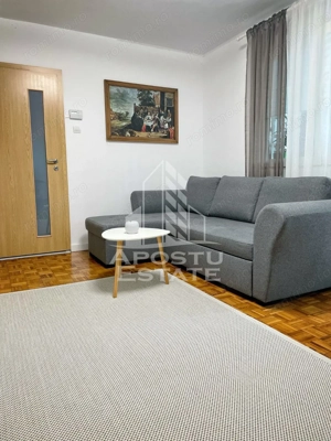 Apartament cu 3 camere, centrala proprie, zona Gheorghe Lazar - imagine 2