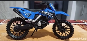 Motocicleta Motocross scara 1:126