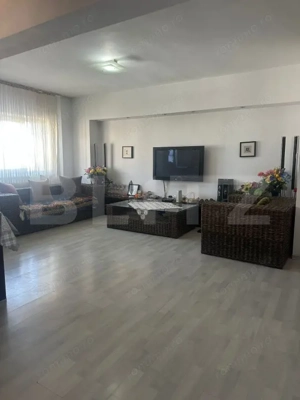 Apartament 4 camere, 2 bai, balcon, 81 mp, zona excelentă Manastur - imagine 2