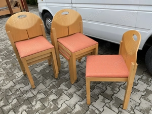 Vand scaune in stare perfecta