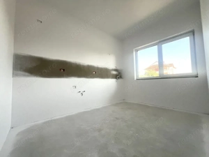 Triplex, 3 camere, 85mp utili, 320mp teren, curent trifazic - Sacalaz - imagine 10