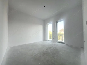 Triplex, 3 camere, 85mp utili, 320mp teren, curent trifazic - Sacalaz - imagine 7