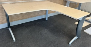 10 buc Birou de colt cu picioare metalice si blat 160x160 cm; Masa - imagine 3