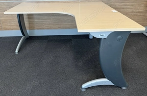 10 buc Birou de colt cu picioare metalice si blat 160x160 cm; Masa