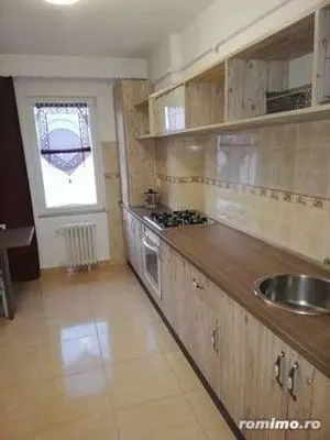 Apartament in zona Dumbravita  - imagine 2