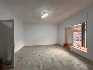 Lugoj, Casa, Teren 851 Mp., Zona Pietei, SemiCentral - imagine 9