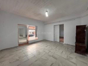 Lugoj, Casa, Teren 851 Mp., Zona Pietei, SemiCentral - imagine 7