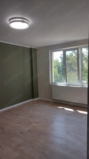 Roman, zona centrală   Apartament 2 camere, balcon 7 m, etaj 3 4   Renovare 2025 - imagine 4