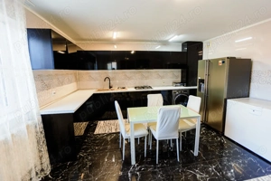 Casa de vanzare , P+E+M , Bascov  - imagine 3