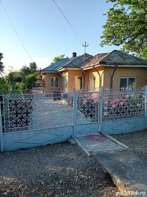 Casa si teren ( 4200 mp) de vanzare - imagine 2