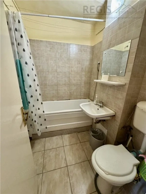 Garsoniera - Bartolomeu Nord - imagine 9