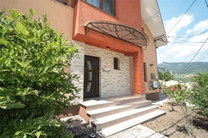 Fara Comision Vila Exclusivista langa Statiunea Straja - imagine 6 Fara Comision Vila Exclusivista langa Statiunea Straja - imagine 6