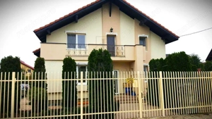 Casa individuala - zona excelenta - mobilata - curte amenajata superb - iaz