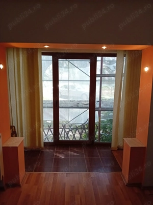 Apartament de vânzare - imagine 2