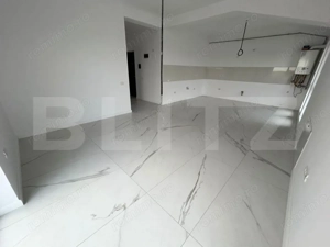 Apartament de 3 camere, 76 mp,  terasa 32 mp, zona Braytim