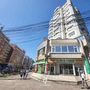 Apartament cu 2 camere decomandat | Str Garii